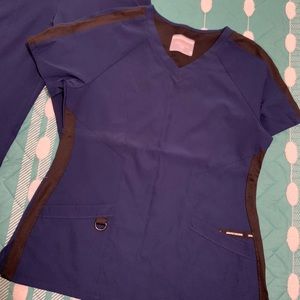 Sketches scrubs, slim fit, bottoms-small, top-medium